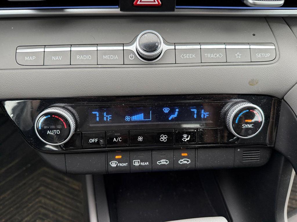 used 2024 Hyundai Elantra car, priced at $21,985