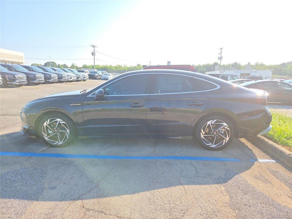 used 2024 Hyundai Sonata car, priced at $24,994