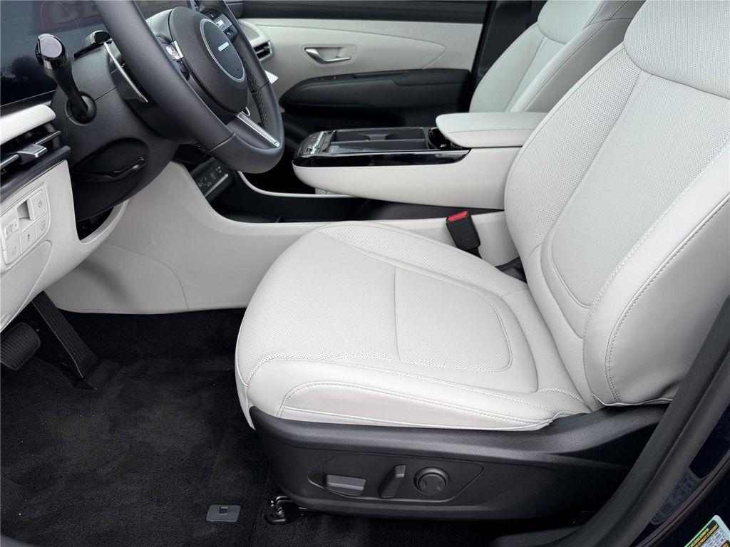 new 2025 Hyundai TUCSON Hybrid car, priced at $38,430
