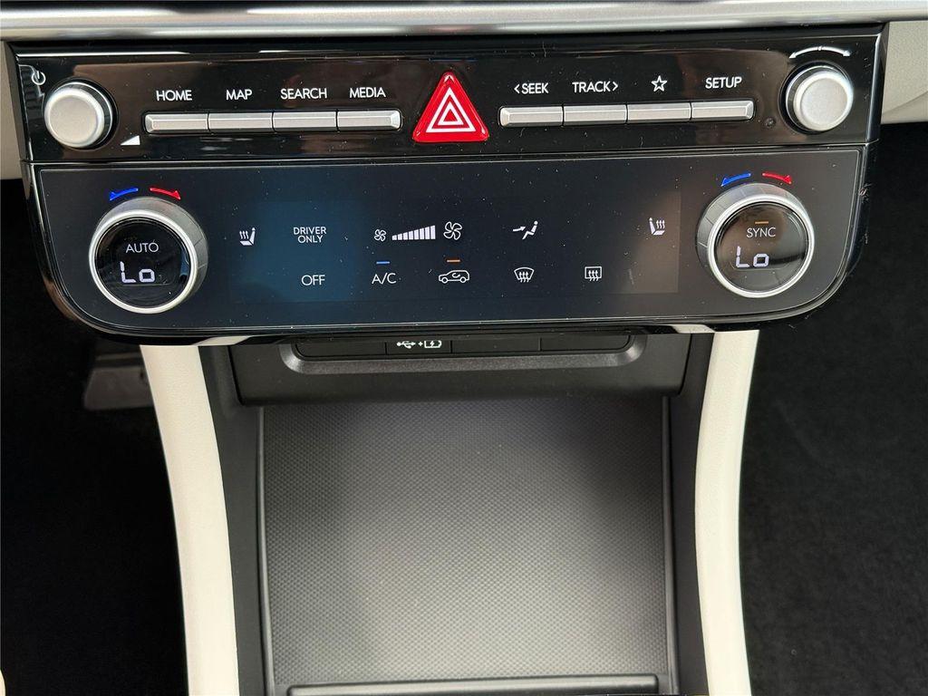 new 2025 Hyundai TUCSON Hybrid car, priced at $38,430