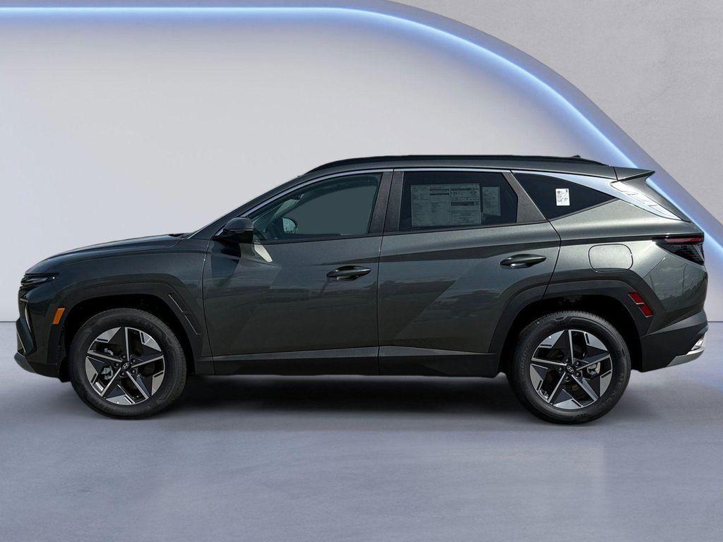 new 2025 Hyundai TUCSON Hybrid car, priced at $39,090