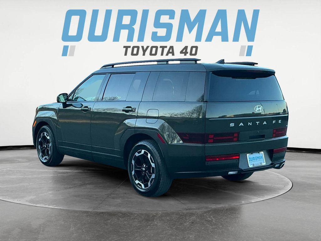 used 2024 Hyundai Santa Fe car, priced at $28,000