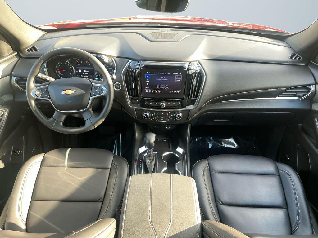 used 2023 Chevrolet Traverse car, priced at $31,000