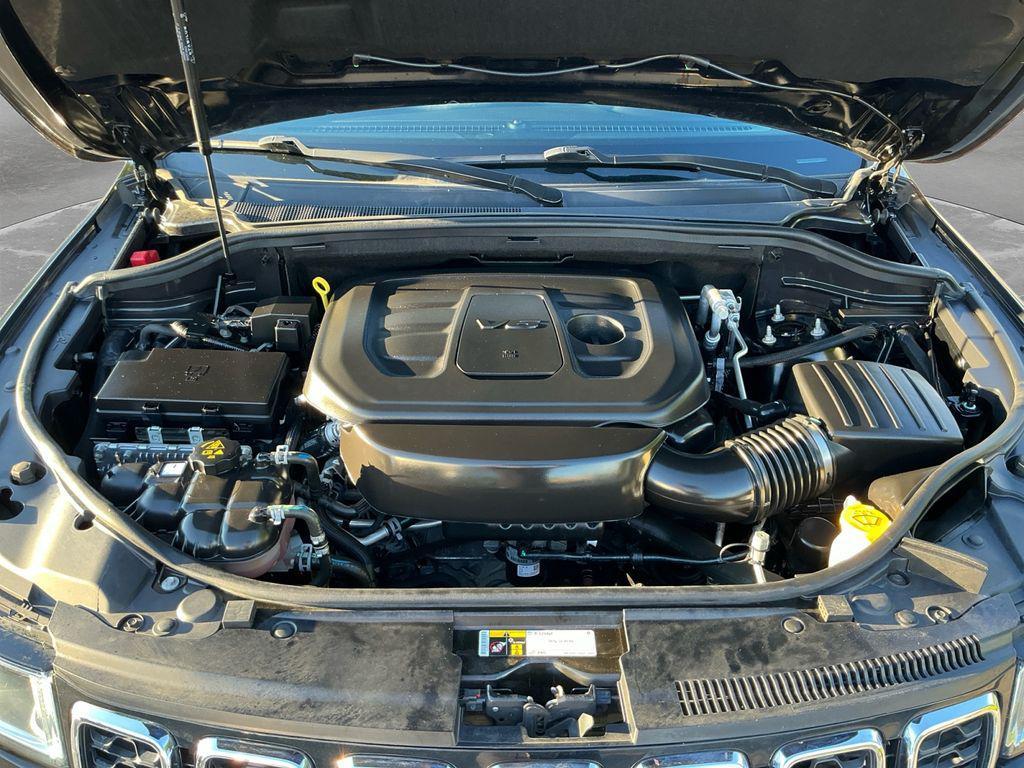 used 2021 Jeep Grand Cherokee car, priced at $25,300