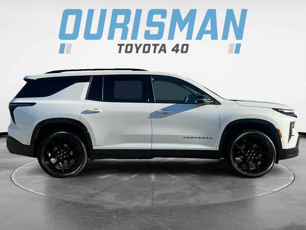 used 2025 Chevrolet Traverse car, priced at $49,000