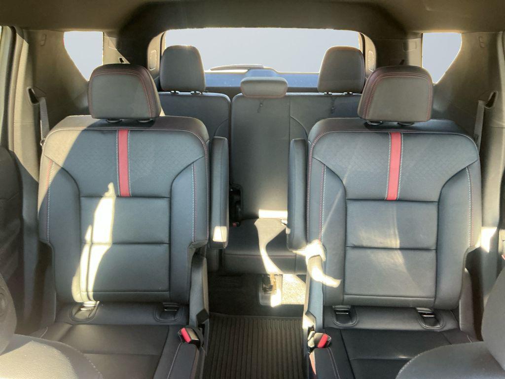 used 2025 Chevrolet Traverse car, priced at $49,000