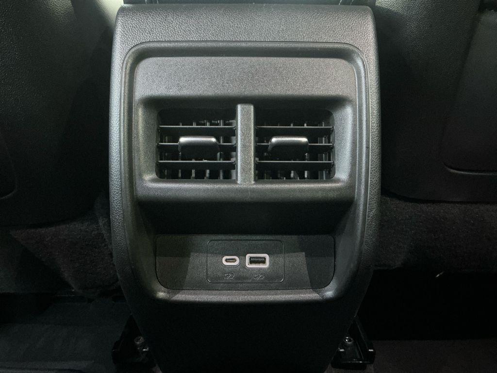 used 2024 Cadillac XT4 car, priced at $27,500