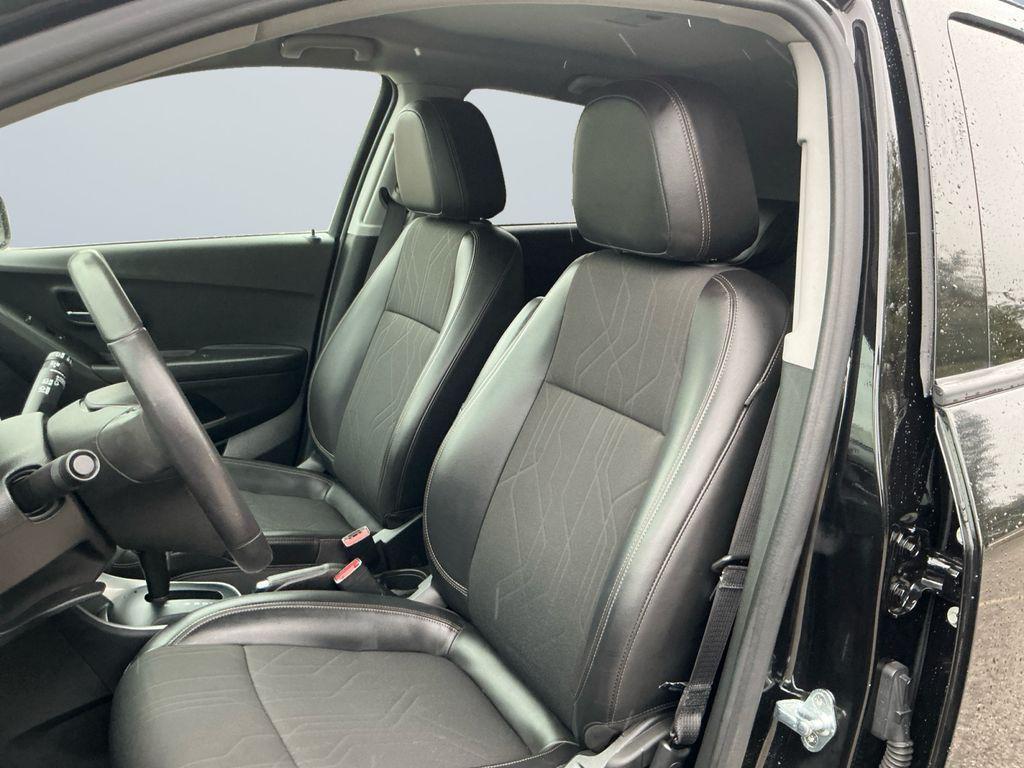 used 2022 Chevrolet Trax car, priced at $18,500