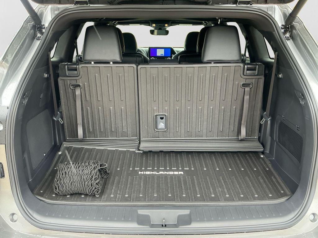 new 2026 Toyota Highlander car, priced at $51,799