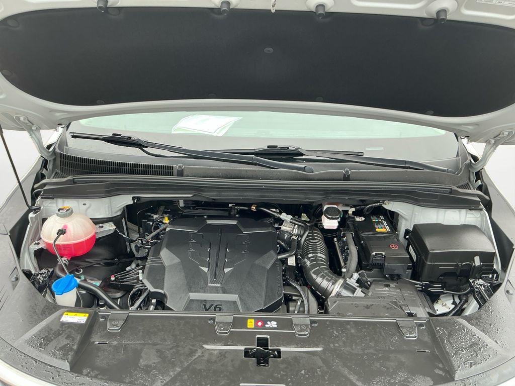 used 2023 Kia Carnival car, priced at $28,500