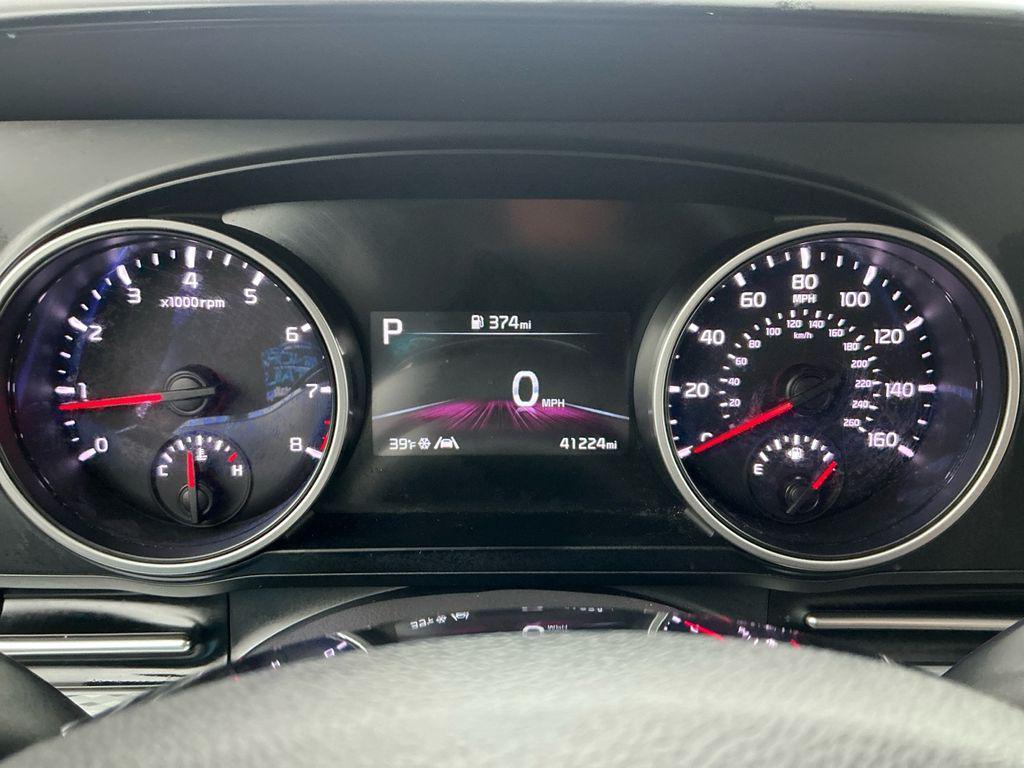 used 2023 Kia Carnival car, priced at $28,500