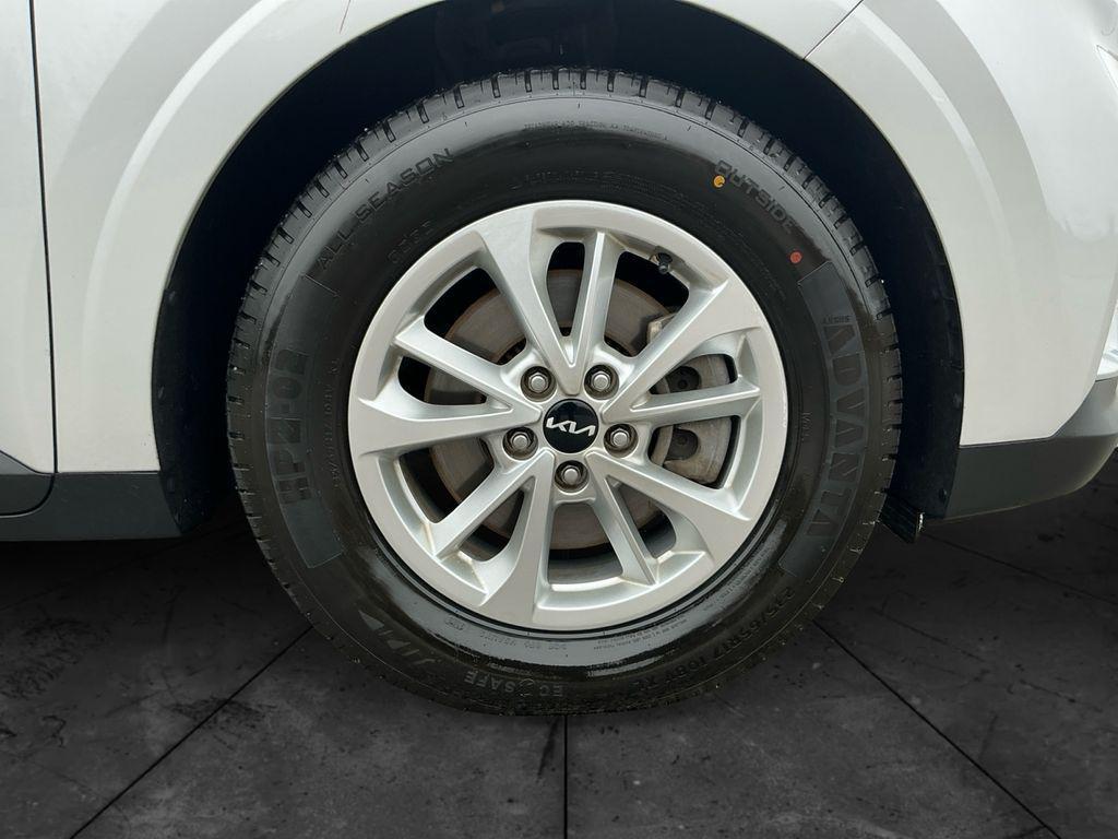 used 2023 Kia Carnival car, priced at $28,500