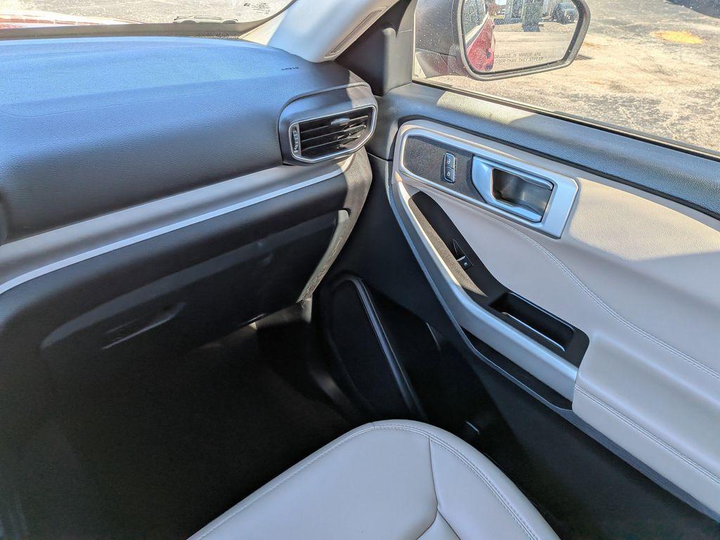 used 2023 Ford Explorer car, priced at $24,984
