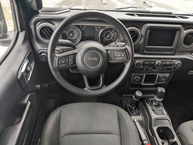 used 2022 Jeep Wrangler Unlimited car, priced at $25,884