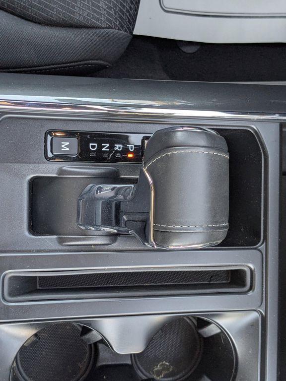 used 2022 Ford F-150 car, priced at $36,084
