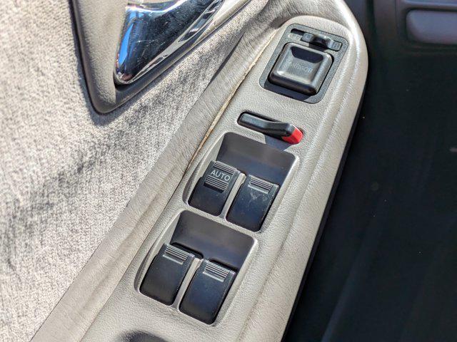 used 2002 Honda Accord car, priced at $1,484