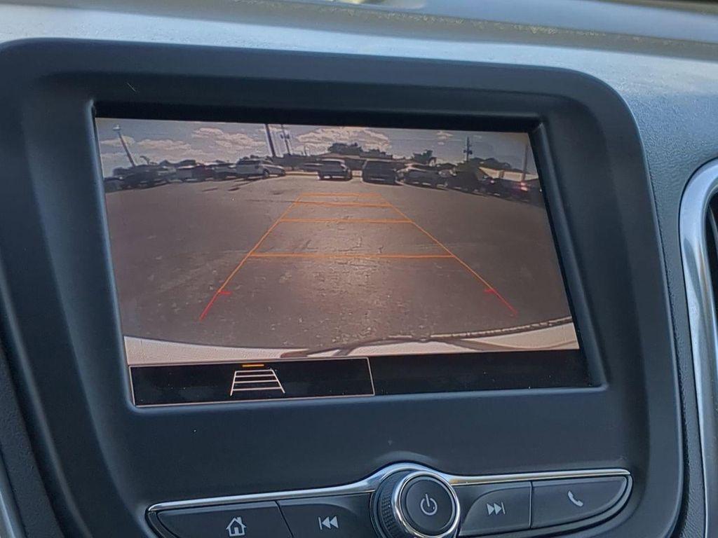 used 2023 Chevrolet Equinox car, priced at $20,084