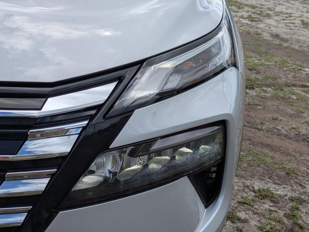 used 2025 Nissan Rogue car, priced at $21,084