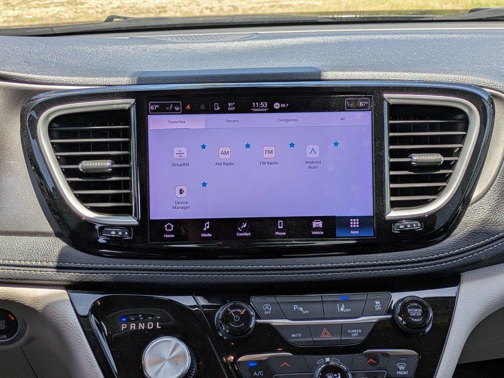 used 2023 Chrysler Pacifica car, priced at $28,684