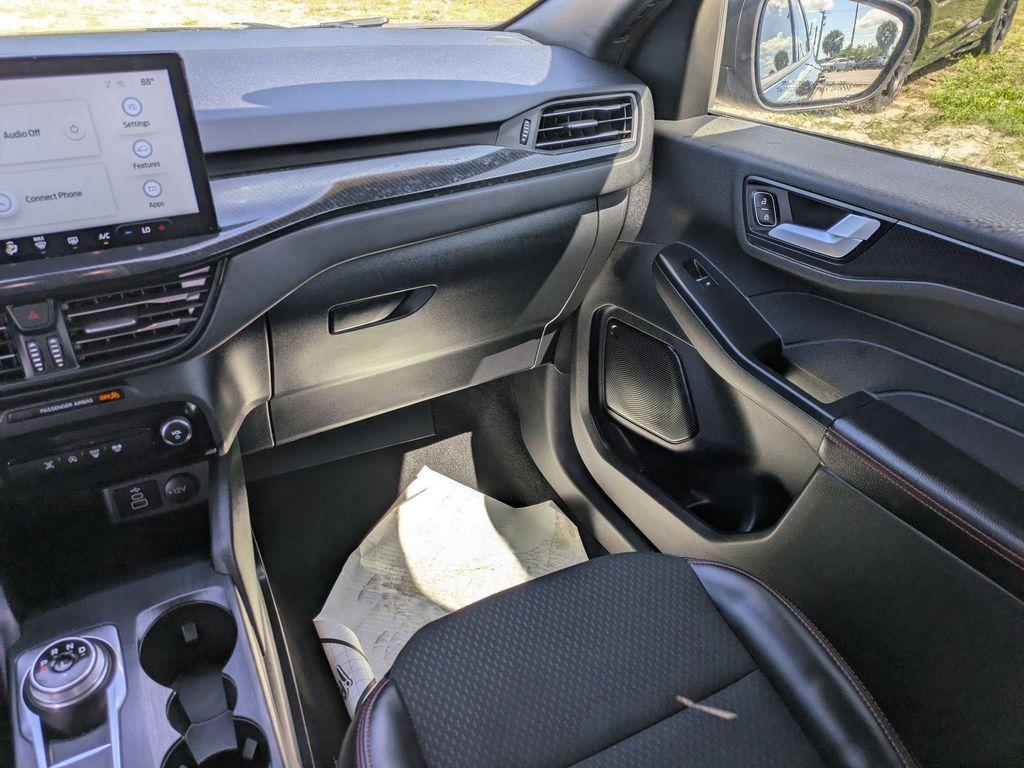 used 2024 Ford Escape car, priced at $19,984