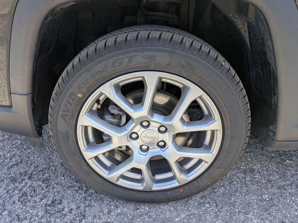 used 2022 Jeep Compass car, priced at $19,084