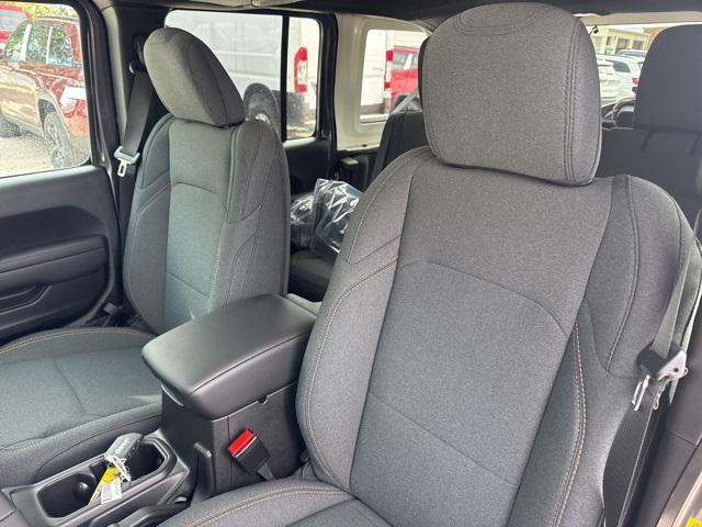 new 2026 Jeep Wrangler car, priced at $37,625