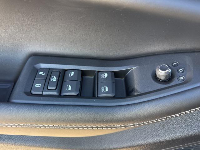 new 2025 Jeep Grand Cherokee L car, priced at $32,825