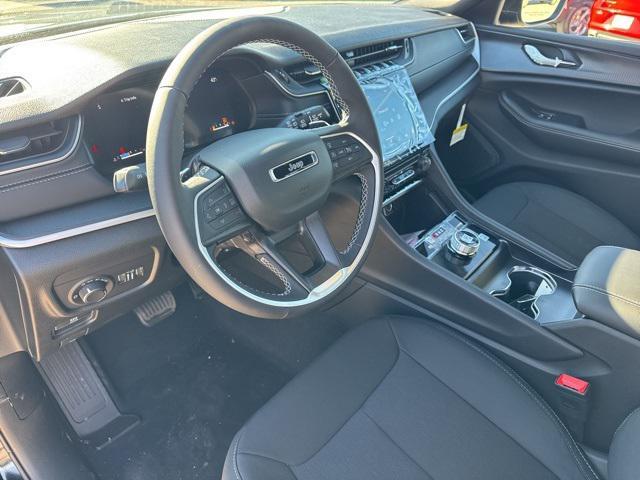 new 2025 Jeep Grand Cherokee L car, priced at $32,825