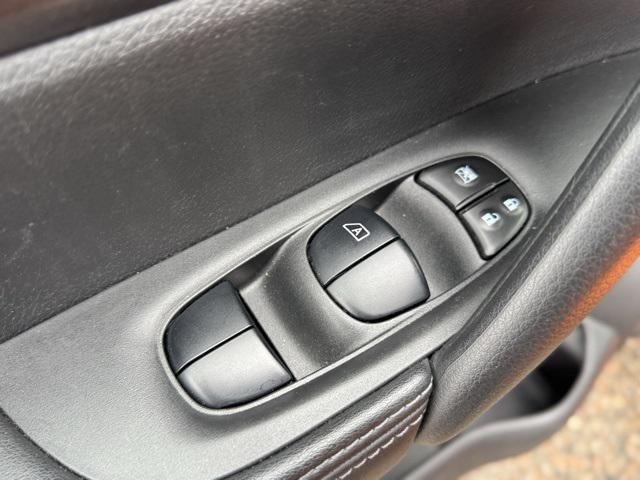 used 2020 Nissan Rogue Sport car, priced at $14,900