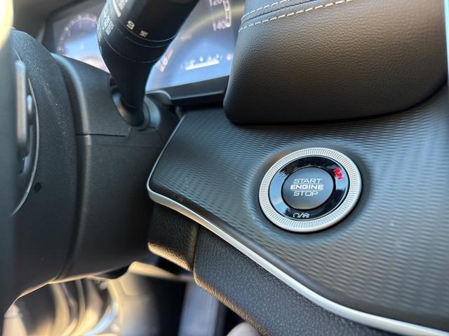 new 2025 Jeep Grand Cherokee car, priced at $35,930