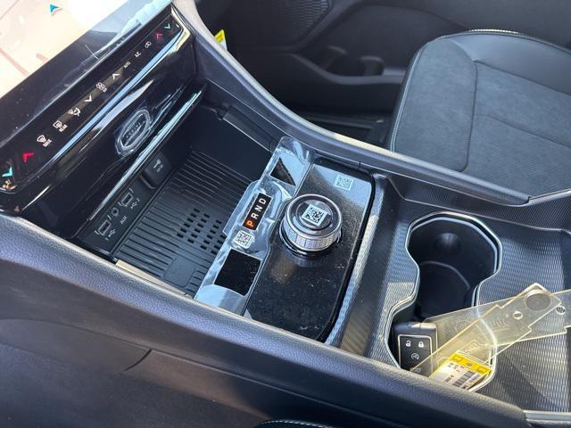 new 2026 Jeep Grand Cherokee car, priced at $40,430