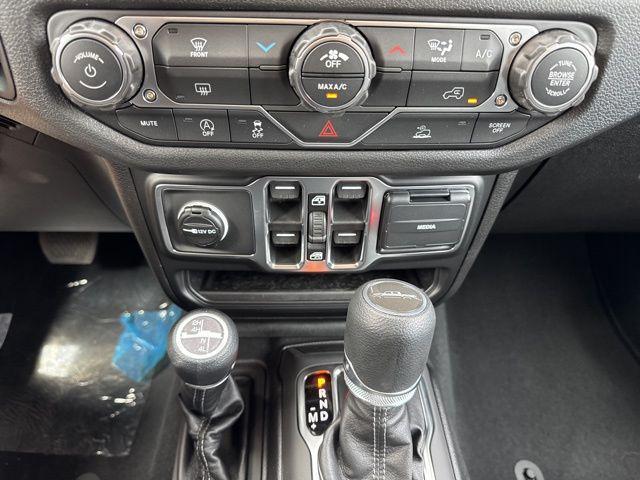 new 2026 Jeep Gladiator car, priced at $37,459