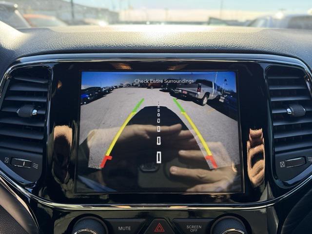 used 2022 Jeep Grand Cherokee car, priced at $25,852