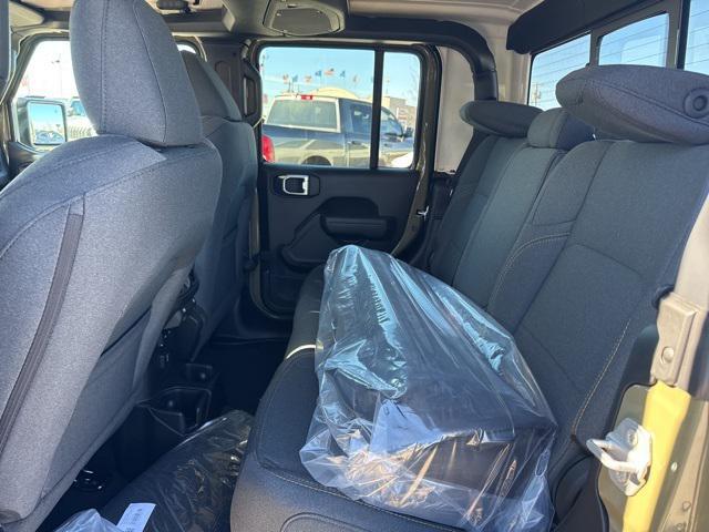 new 2026 Jeep Gladiator car, priced at $42,890