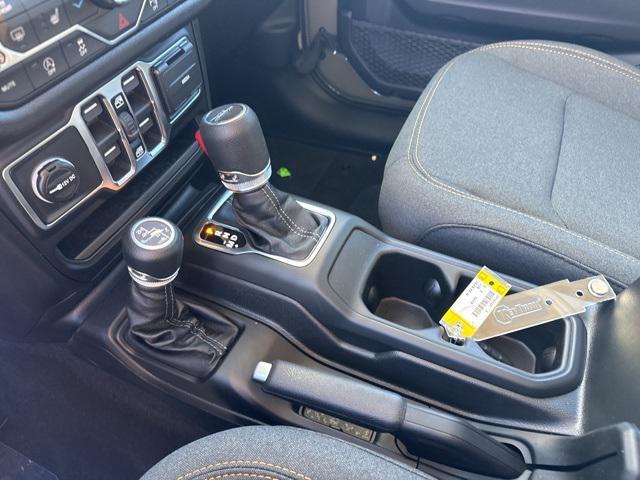 new 2026 Jeep Gladiator car, priced at $42,890