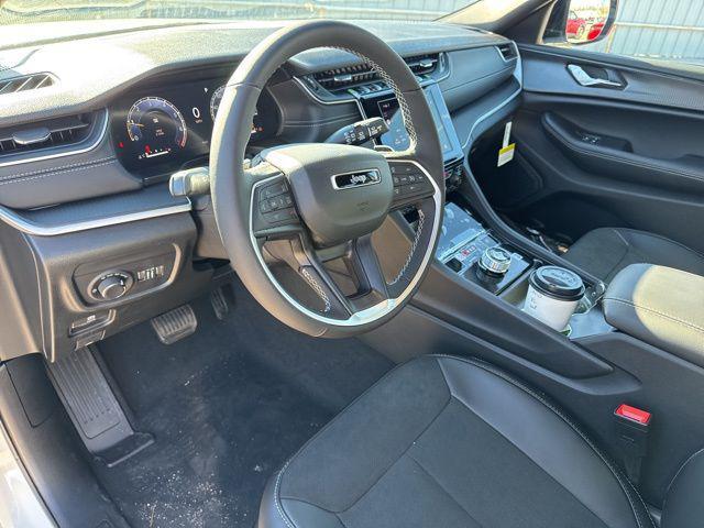 new 2025 Jeep Grand Cherokee L car, priced at $32,394