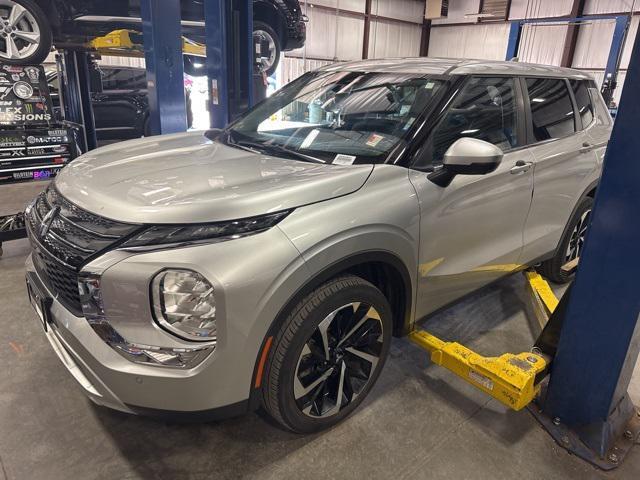 used 2022 Mitsubishi Outlander car, priced at $20,988