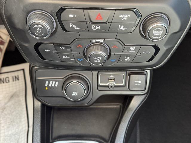 used 2021 Jeep Renegade car, priced at $19,900