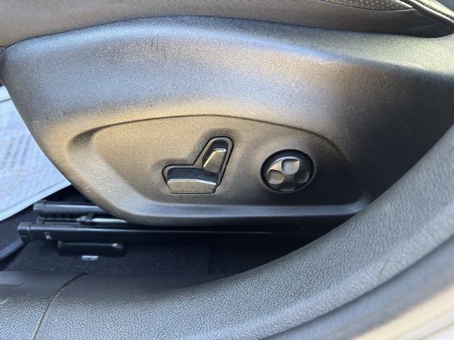 used 2021 Jeep Renegade car, priced at $19,900