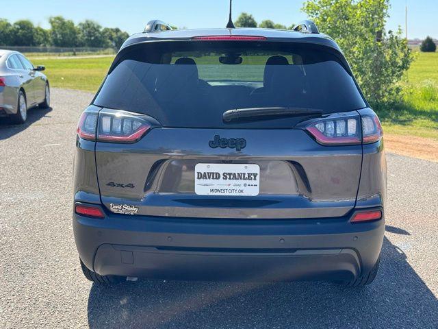 used 2023 Jeep Cherokee car, priced at $25,547