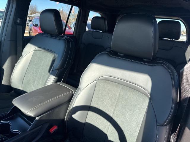 new 2025 Jeep Grand Cherokee car, priced at $33,030