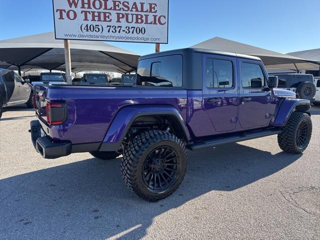 new 2026 Jeep Gladiator car, priced at $41,990