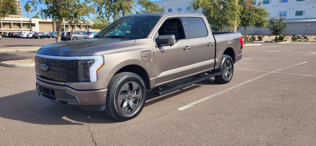 used 2023 Ford F-150 Lightning car, priced at $32,900