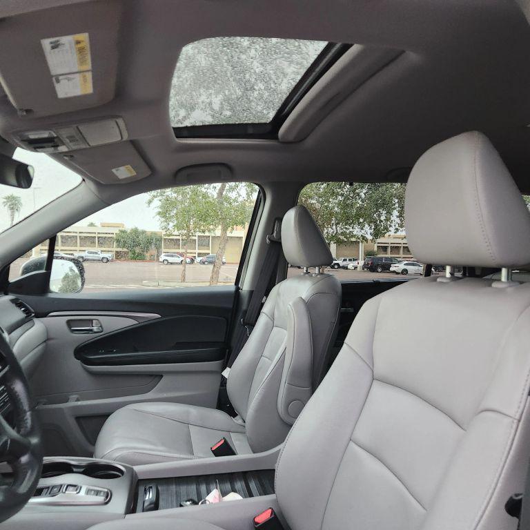 used 2022 Honda Pilot car, priced at $22,900