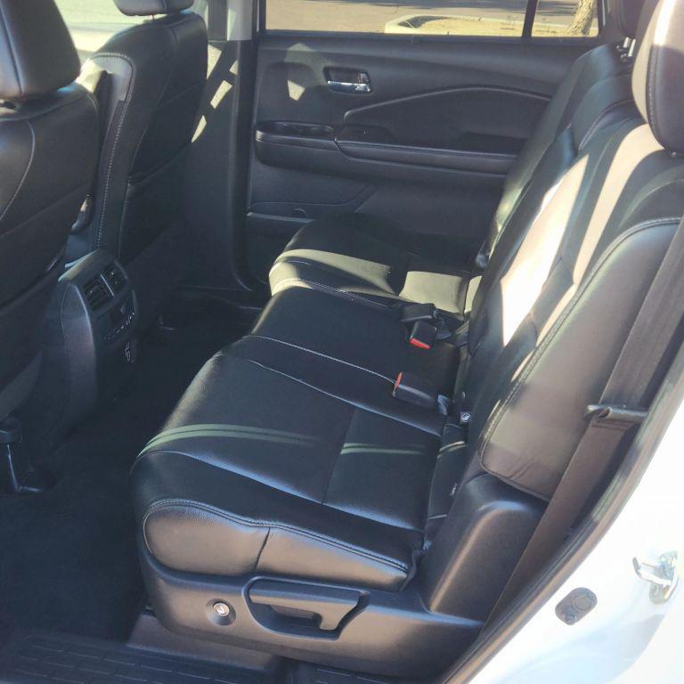 used 2021 Honda Pilot car, priced at $20,900