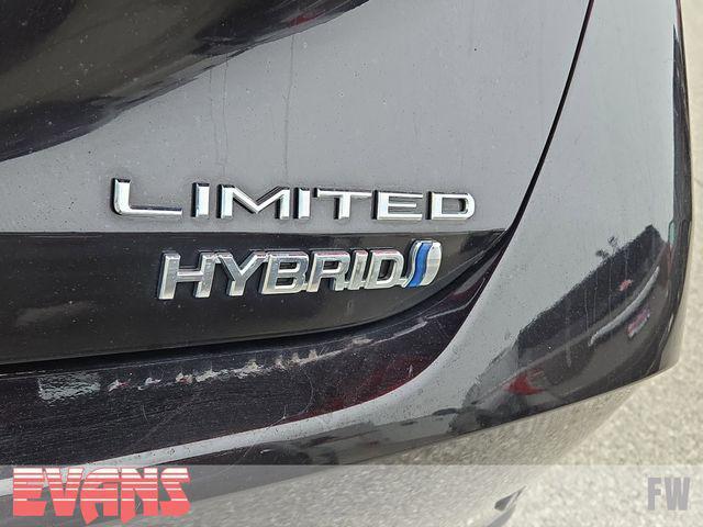 used 2021 Toyota Avalon Hybrid car, priced at $25,998