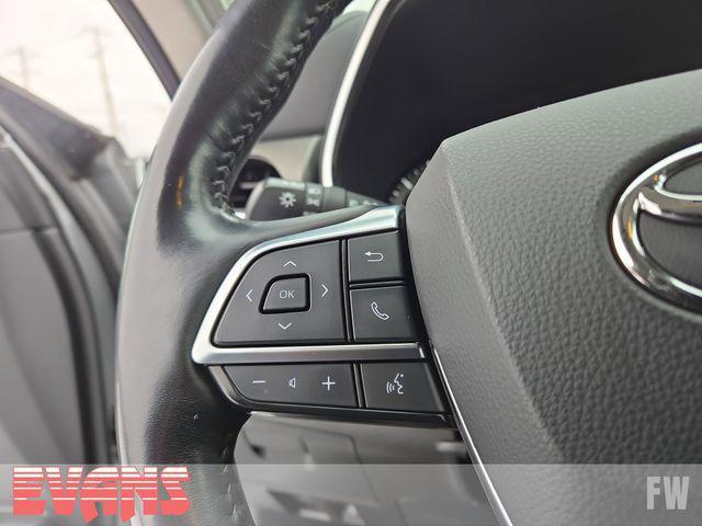 used 2021 Toyota Highlander car, priced at $29,988