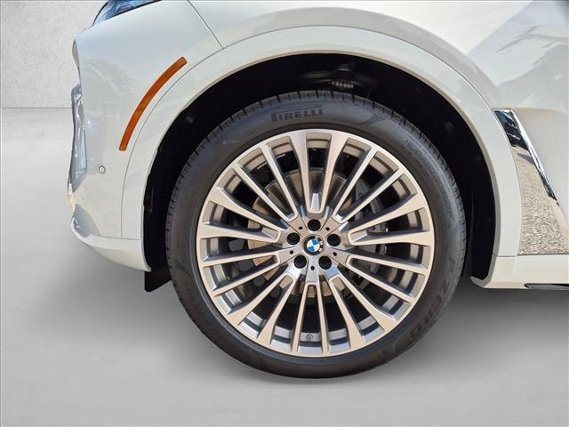 new 2027 BMW X7 car, priced at $98,199