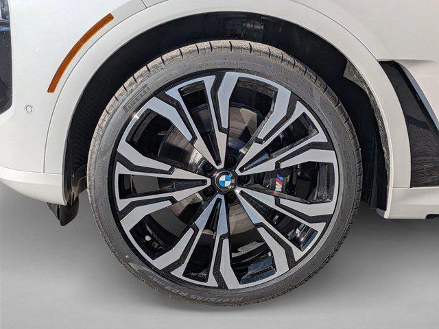 new 2026 BMW X7 car, priced at $131,069