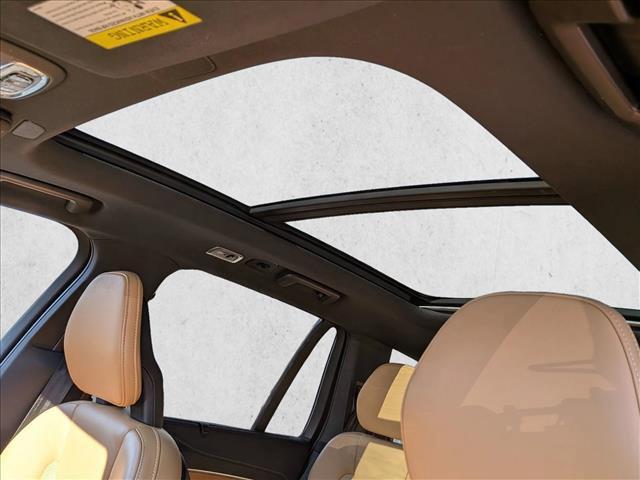 used 2021 Volvo XC90 Recharge Plug-In Hybrid car, priced at $25,994